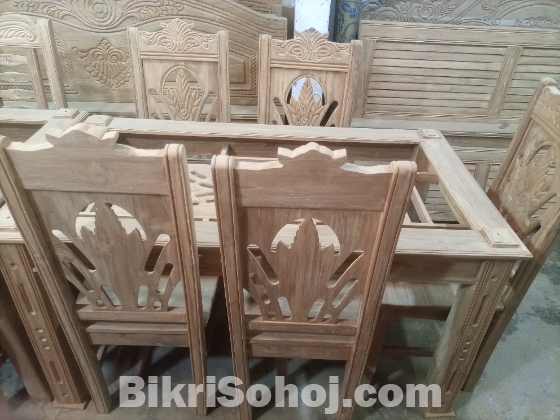 সেগুন কাঠের ডাইনিং টেবিল
